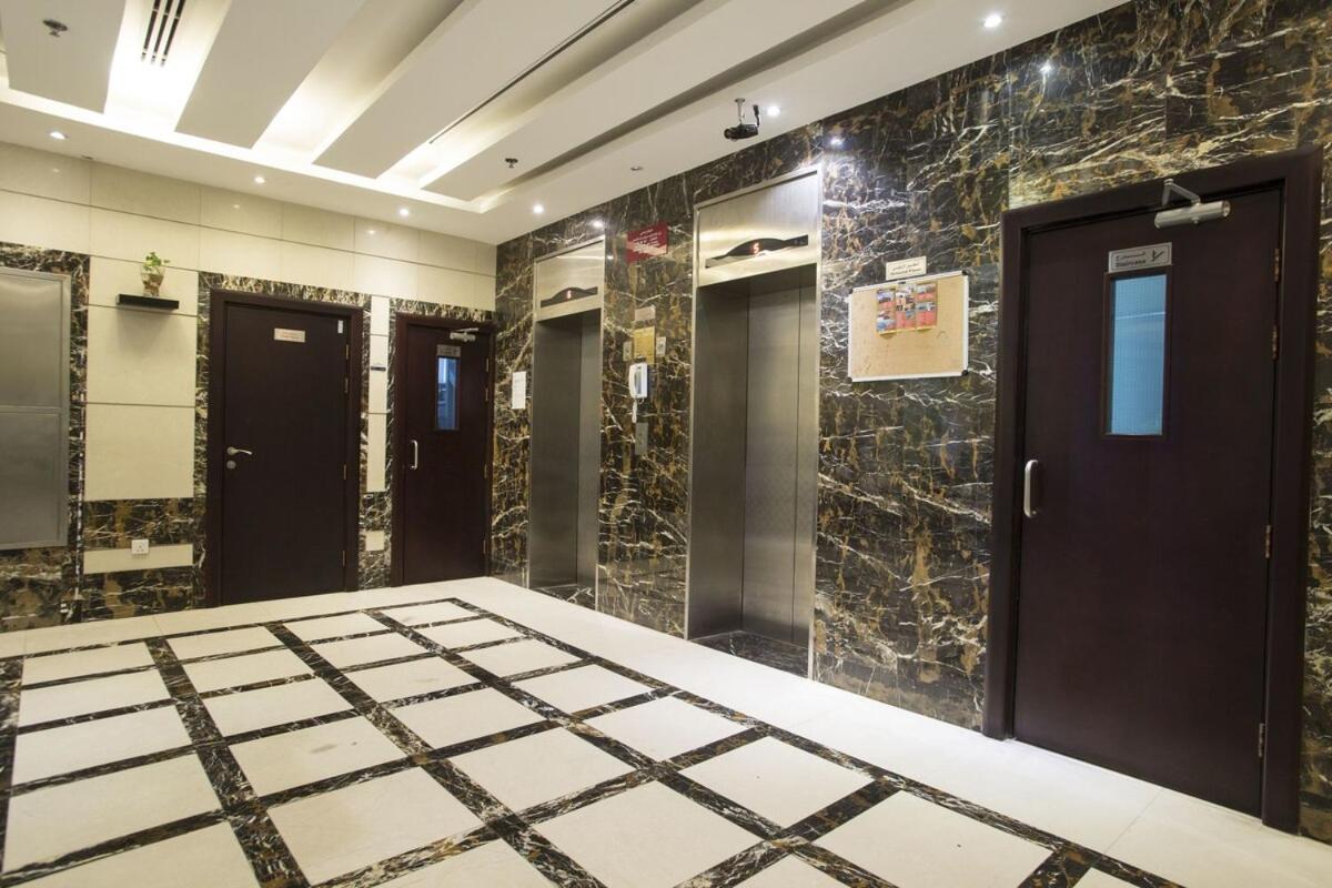Traveller Partition Room In Al Barsha 1 Near Metro Dubaj Zewnętrze zdjęcie