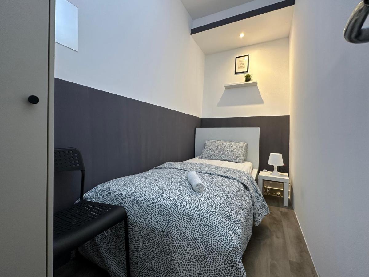 Traveller Partition Room In Al Barsha 1 Near Metro Dubaj Zewnętrze zdjęcie